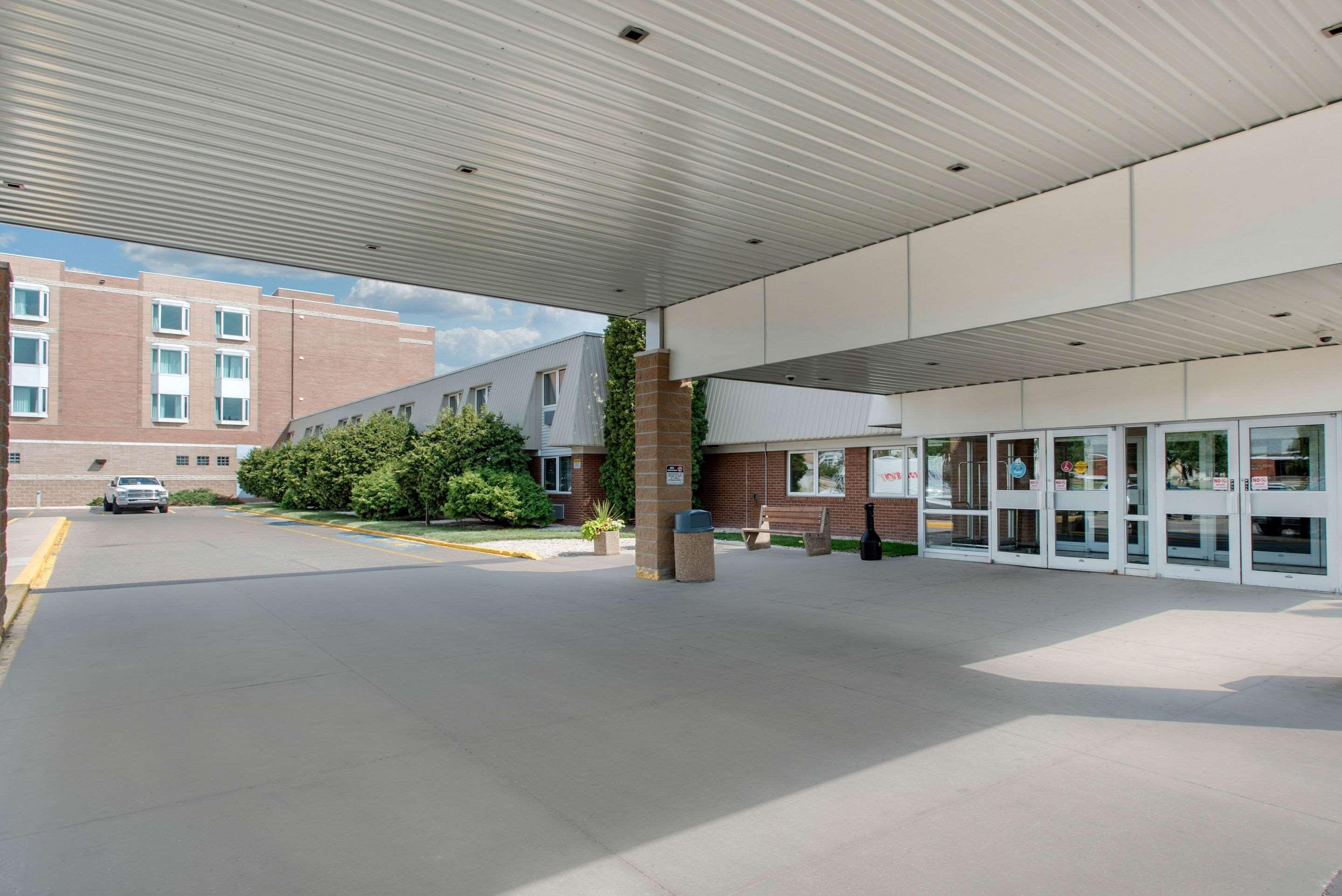 Clarion Hotel & Suites Brandon Eksteriør bilde