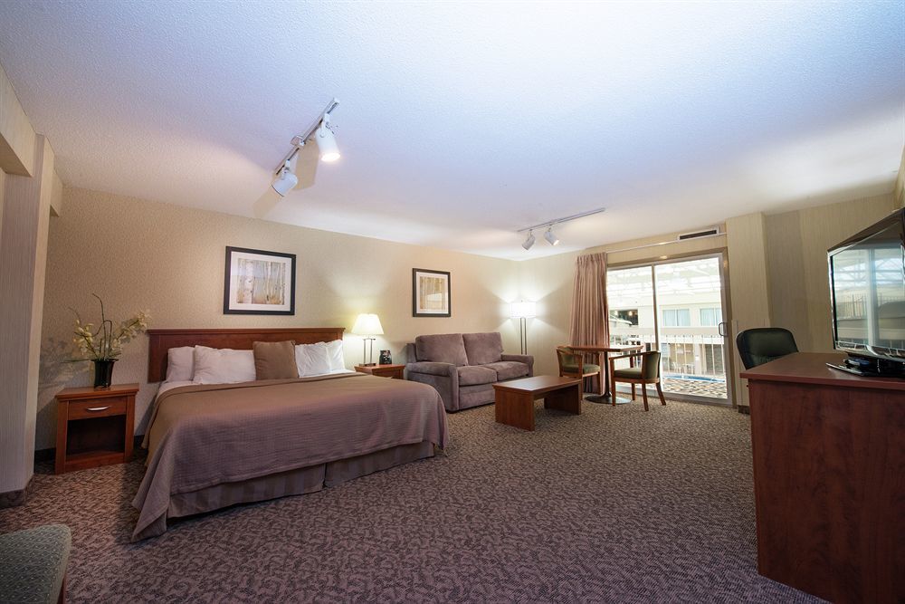 Clarion Hotel & Suites Brandon Eksteriør bilde
