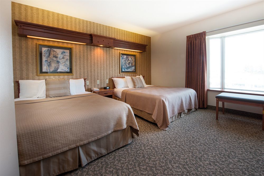 Clarion Hotel & Suites Brandon Eksteriør bilde