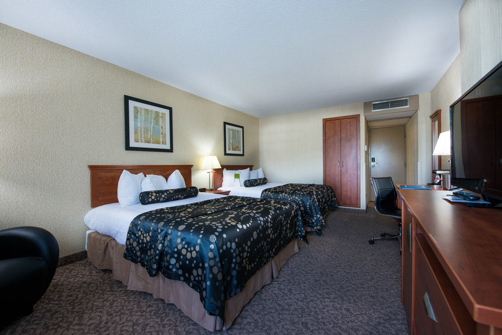 Clarion Hotel & Suites Brandon Eksteriør bilde
